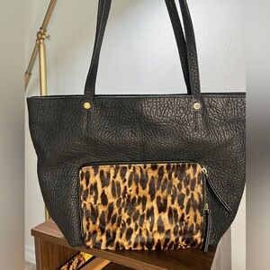 Vince Camuto Leather Cas Tote